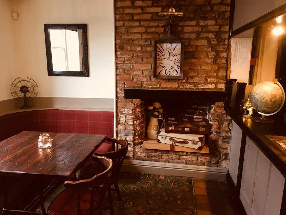 The Cross Keys Hotel Llanymynech ภายนอก รูปภาพ