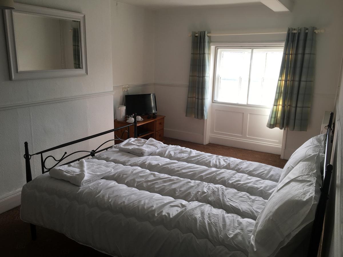 The Cross Keys Hotel Llanymynech ภายนอก รูปภาพ