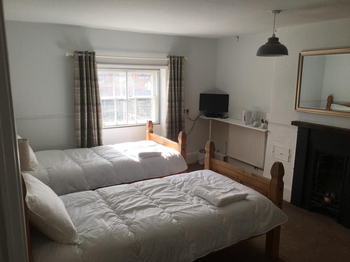 The Cross Keys Hotel Llanymynech ภายนอก รูปภาพ
